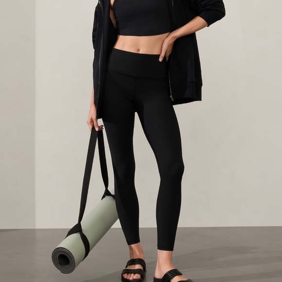Athleta Elation Ultra High Rise Rib Legging in Black - Picture 1 of 7